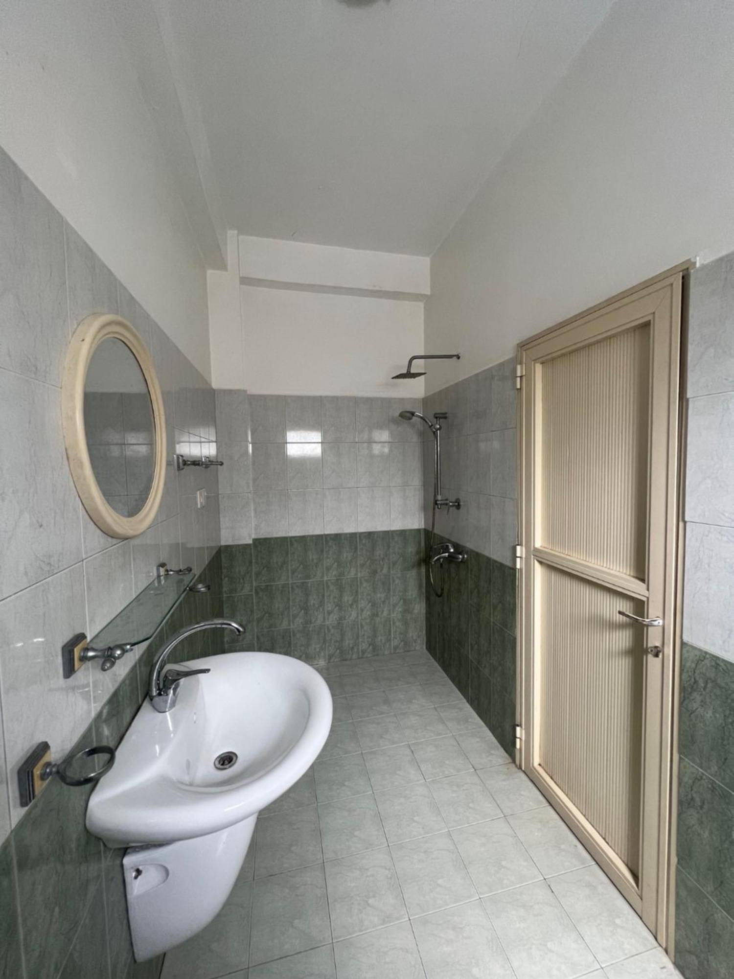 Yasis Surf Lodge Mirissa Bagian luar foto